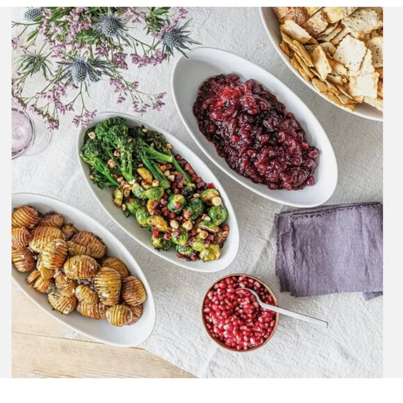 NEW! Over & Back Stoneware Serving Bowls in White 4 Piece - Picture 4 of 7